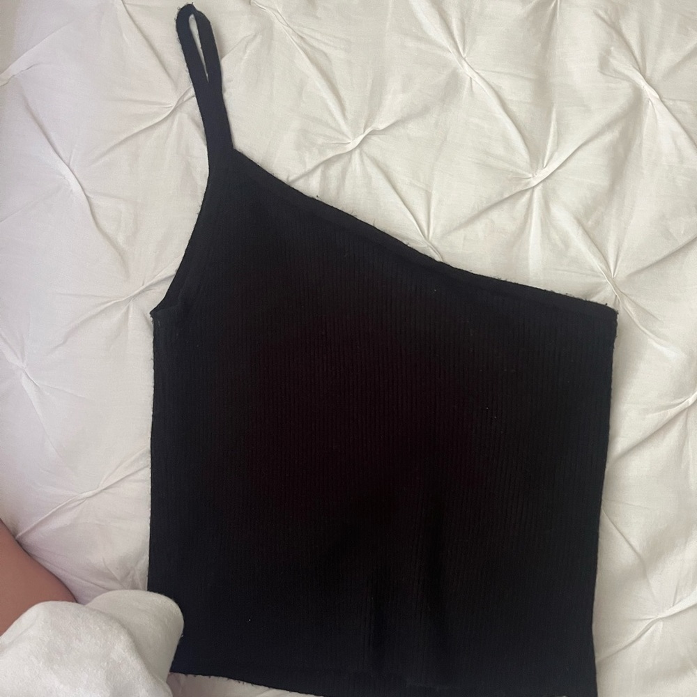 Kendall and Kylie top (PacSun)